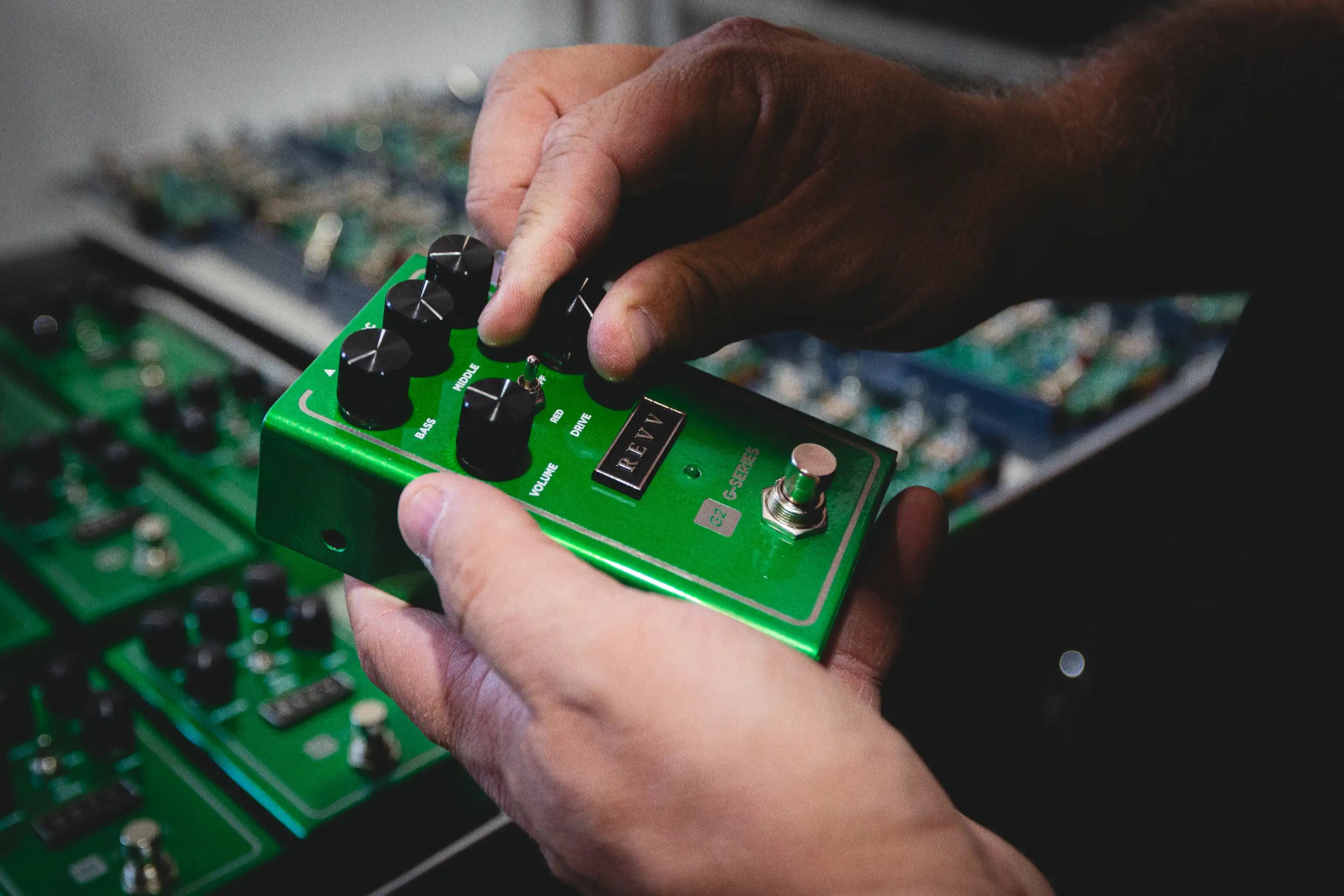 Testing guitar pedals